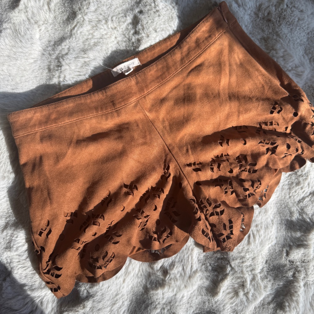 May & July Brown Scalloped Lace Women's Shorts